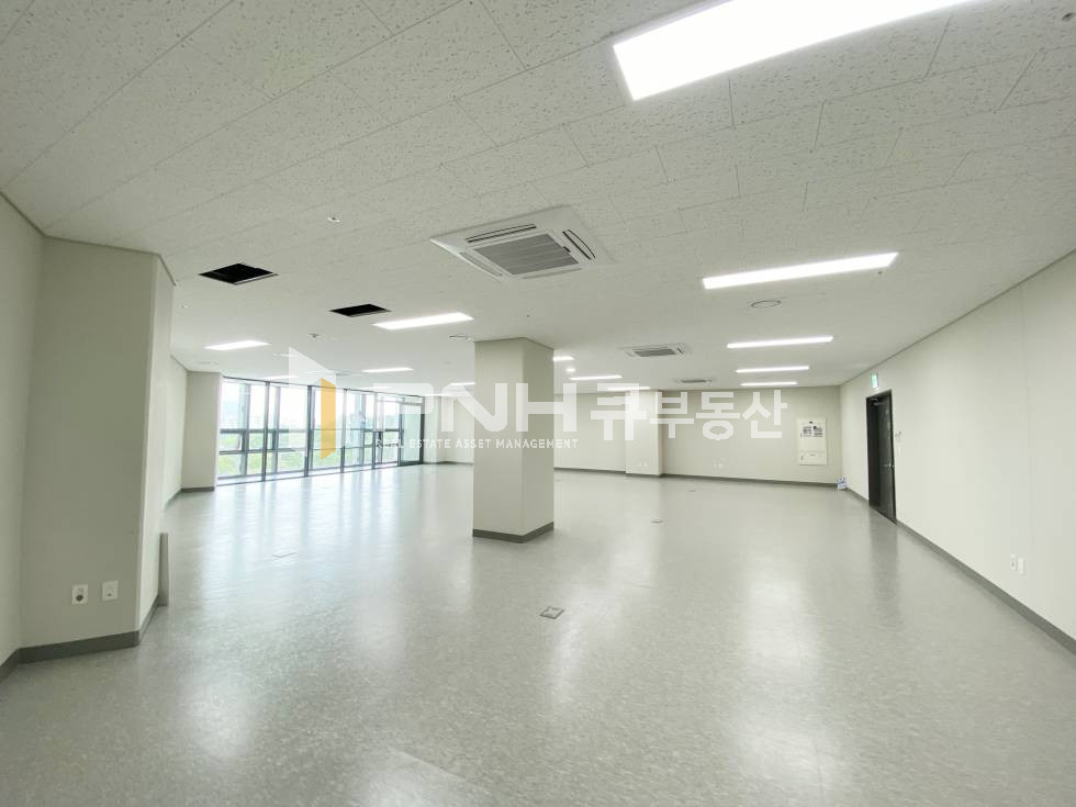 경기 과천시 갈현동 과천정보지식정보타운, 과천상상자이, 전용53평, 천장형냉난방기O, 신축첫입주 월세 매물번호 11000 사진 10