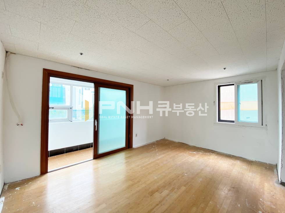 경기 안양동안구 호계동 범계역역세권, 전용67평, 룸4, 한개층 전체사용, 엘베O, 깔끔 월세 매물번호 11010 사진 8