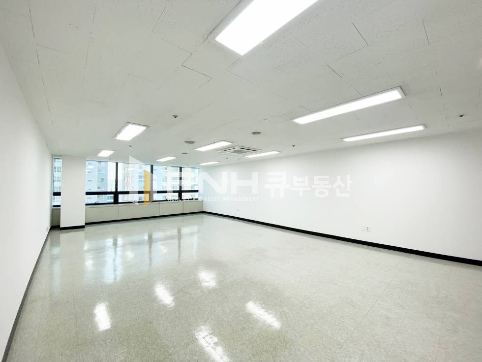 경기 안양동안구 비산동 범계역 걸음마권 ,전용40평, 두개호실일괄, 대로변, 즉시입주 월세 매물번호 11019 사진 3