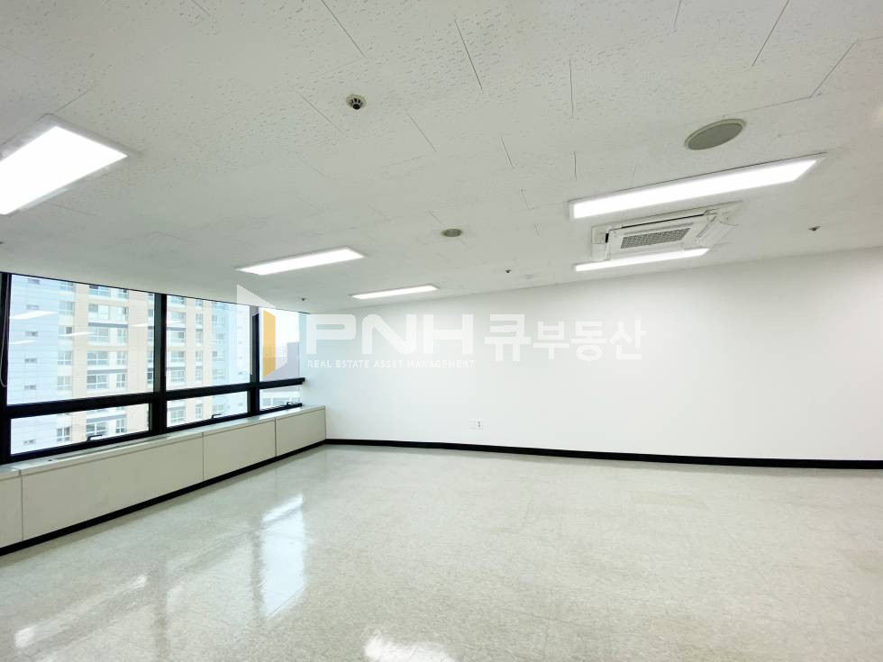 경기 안양동안구 비산동 범계역 걸음마권 ,전용40평, 두개호실일괄, 대로변, 즉시입주 월세 매물번호 11019 사진 4