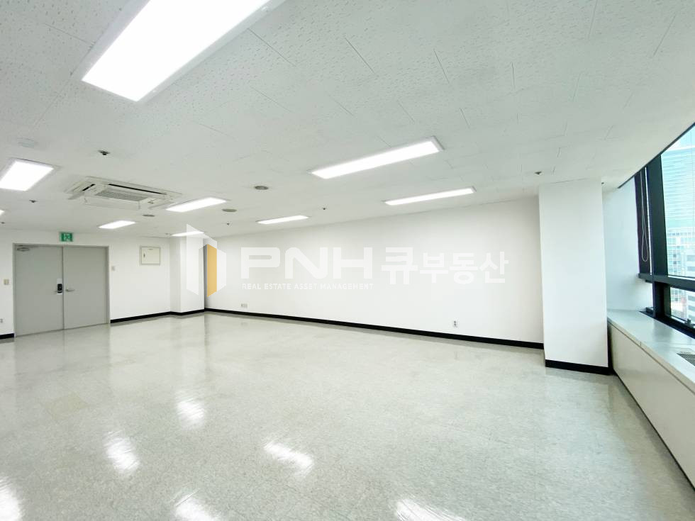 경기 안양동안구 비산동 범계역 도보3분,안양걸설타워, 전용26평, 내부깔끔, 탕비실O, 즉시입주 월세 매물번호 11020 사진 4