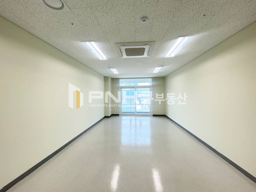 경기 안양동안구 관양동 평촌하이필드 지식산업센터, 전용11평, 소형사무실임대, 대로변, 탕비실O, 천장형냉난방기O, 주차편리, 즉시입주 월세 매물번호 11023 사진 7