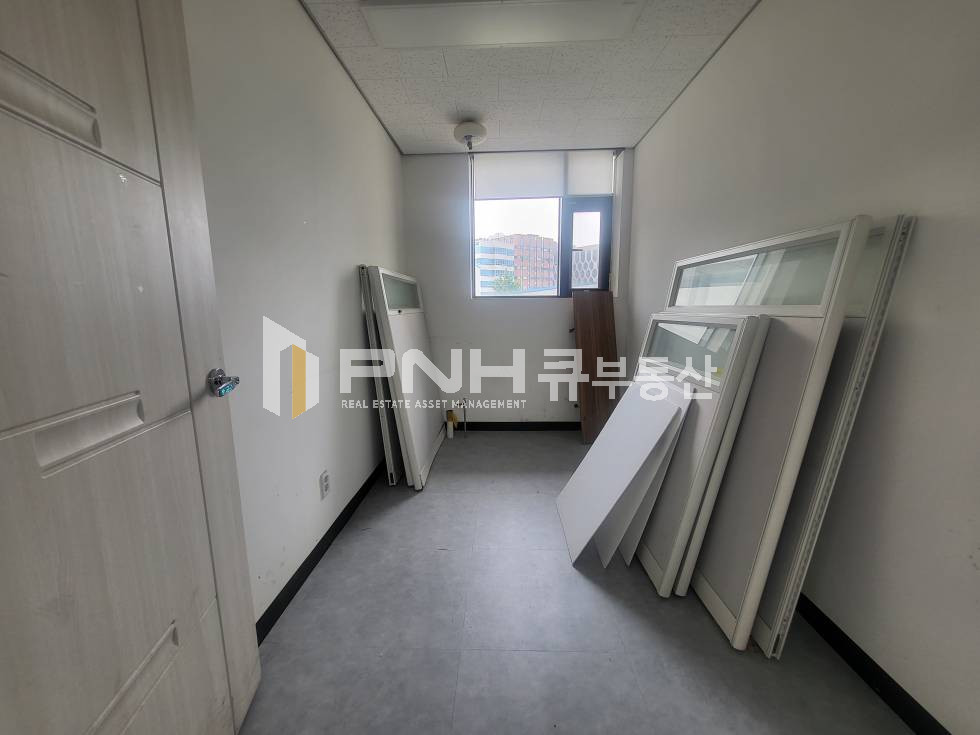 경기 안양동안구 관양동 인덕원역 역세권 전용 약110 합사 추천 인테리어 룸 갖춘 풀인테리어 사무실임대 월세 매물번호 11028 사진 7