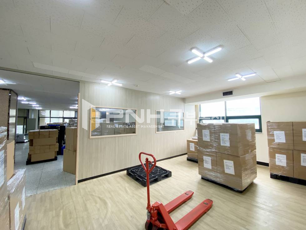 경기 안양만안구 안양동 1호선 명학역 역세권, 성일디지털타워, 전용77평, 공장 창고임대, 월세저렴, 역세권, 즉시입주가능, 화물엘리베이터O 월세 매물번호 11053 사진 8