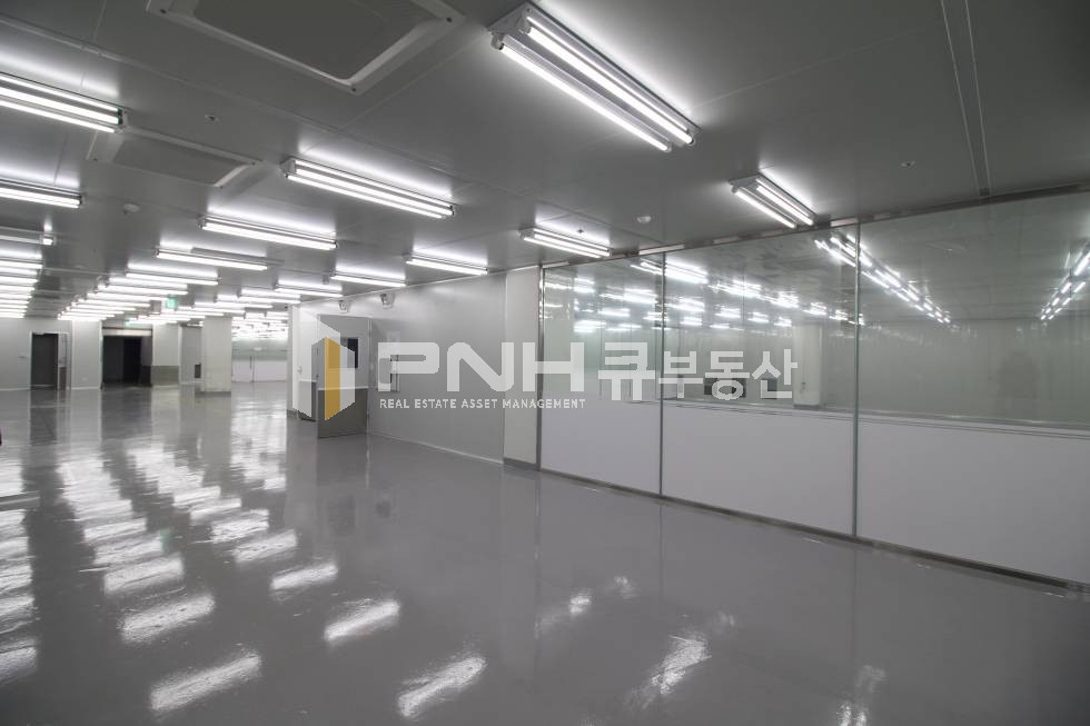 경기 안양동안구 관양동 평촌스마트스퀘어 클린룸 전용270평 한개층 전체 단독사용 임대 월세 매물번호 11056 사진 7
