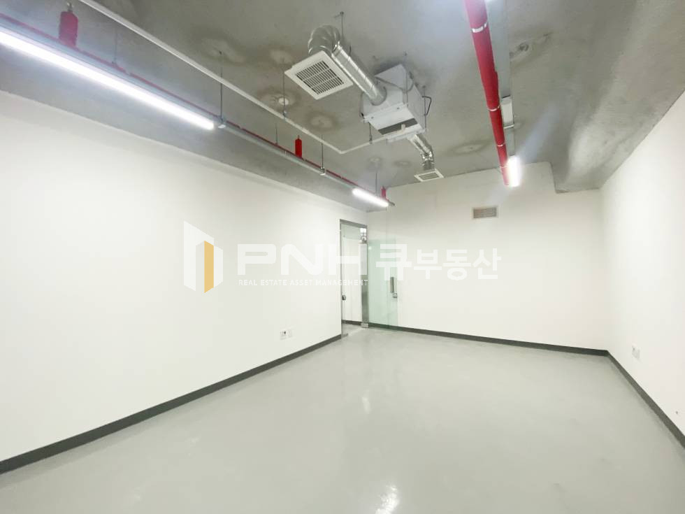 경기 안양동안구 호계동 금정역역세권, 금정2차V1센터, 지하2층, 창고용도, 첫입주, 월세저렴, 즉시입주가능 월세 매물번호 11067 사진 2