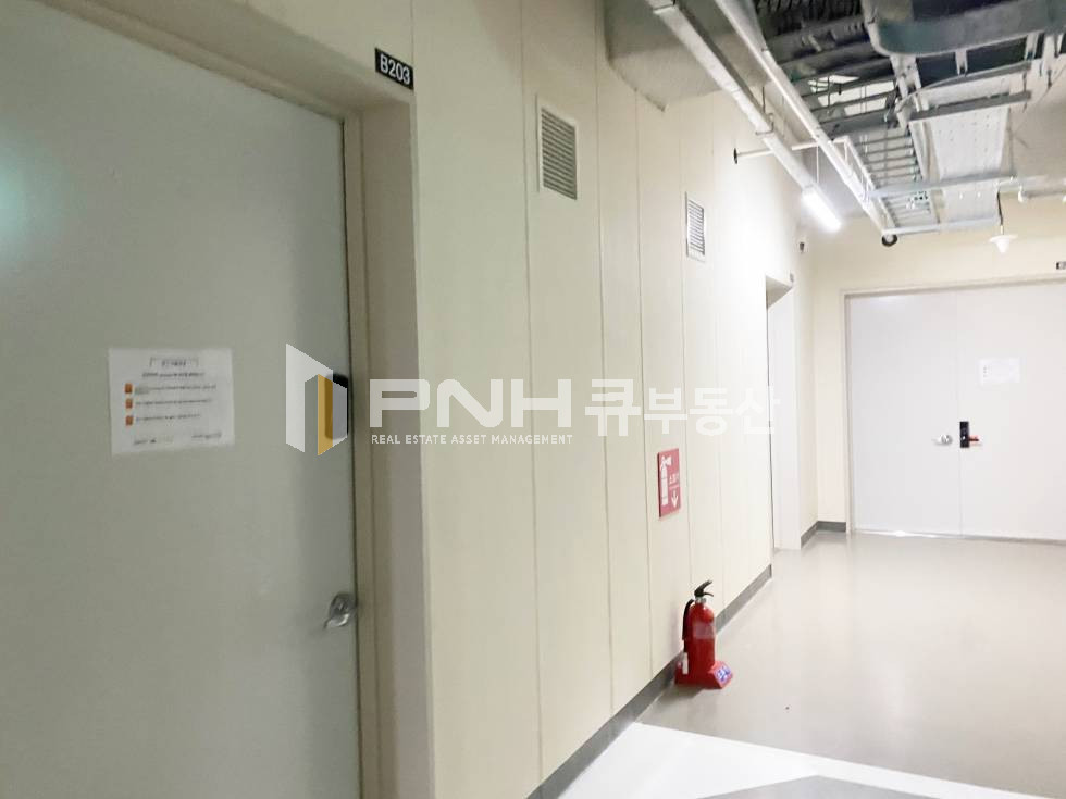 경기 안양동안구 호계동 금정역역세권, 금정2차V1센터, 지하2층, 창고용도, 첫입주, 월세저렴, 즉시입주가능 월세 매물번호 11067 사진 7