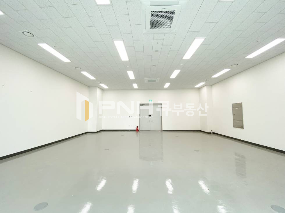 경기 안양동안구 호계동 1,4호선 금정역 인근 신축 지신산업센터 내 전용32평, 중소형사무실임대, 두달렌트프리 , 즉시입주가능 월세 매물번호 11086 사진 6