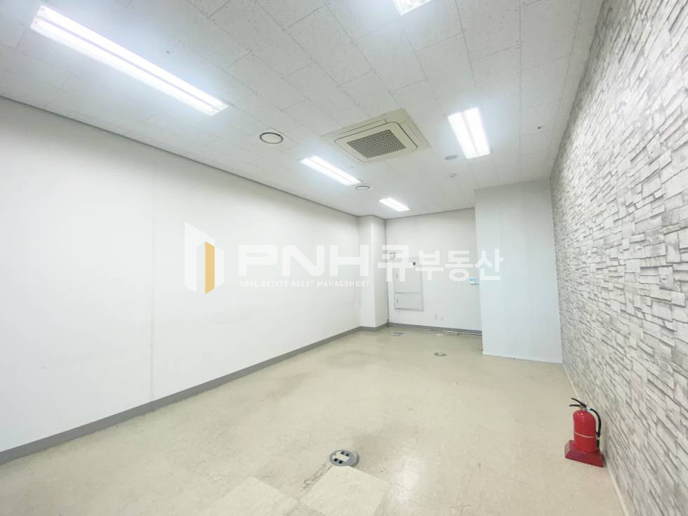 경기 안양동안구 관양동 인덕원 역세권, 평촌오비즈타워, 전용15평, 발코니확장, 천장형냉난방기, 룸1개, 풀인테리어, 즉시입주가능 월세 매물번호 11088 사진 7