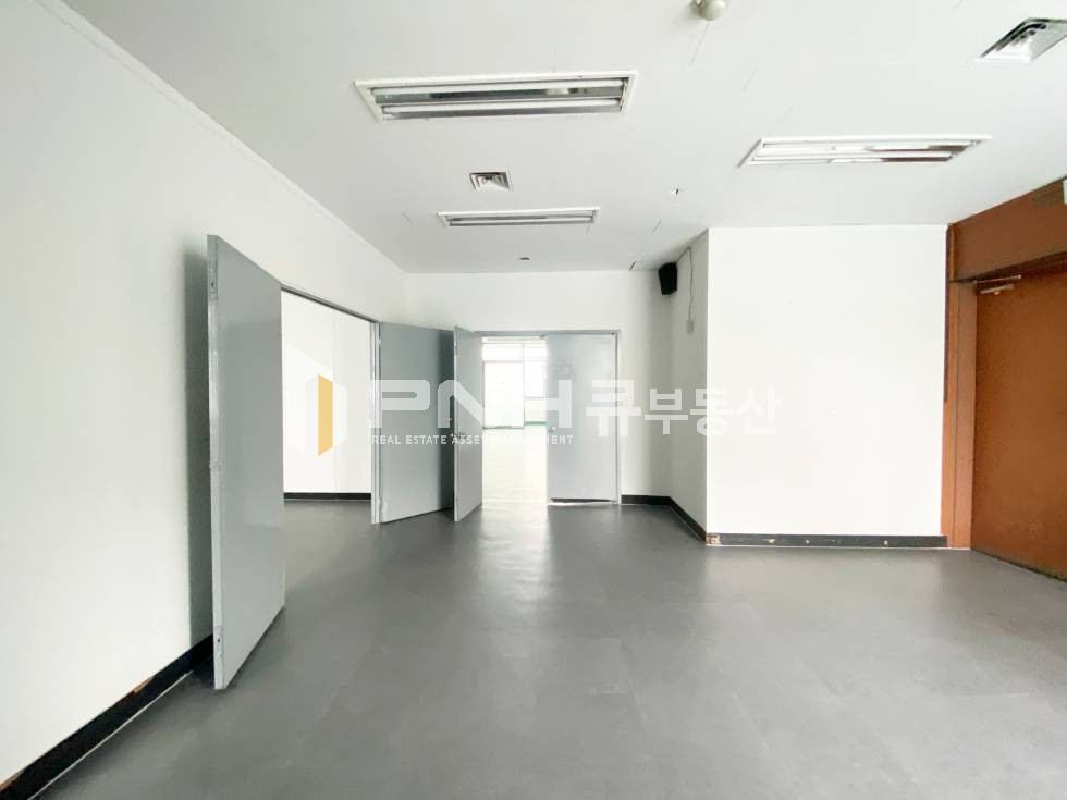 경기 안양만안구 안양동 1호선 명학역역세권, 전용83평, 룸2개, 화물엘베(2톤), 내부 깨끗, 창고겸사무실 추천, 월임대료 저렴, 즉시입주 월세 매물번호 11093 사진 4