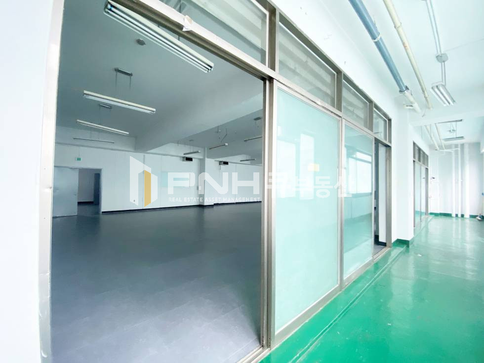 경기 안양만안구 안양동 1호선 명학역역세권, 전용83평, 룸2개, 화물엘베(2톤), 내부 깨끗, 창고겸사무실 추천, 월임대료 저렴, 즉시입주 월세 매물번호 11093 사진 8