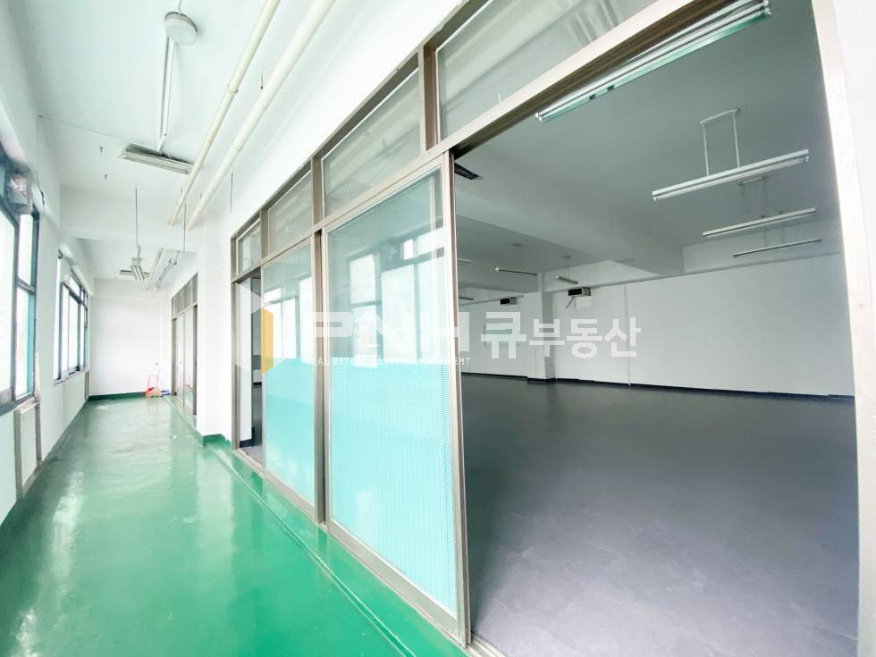 경기 안양만안구 안양동 1호선 명학역역세권, 전용83평, 룸2개, 화물엘베(2톤), 내부 깨끗, 창고겸사무실 추천, 월임대료 저렴, 즉시입주 월세 매물번호 11093 사진 11