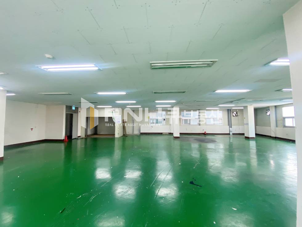 경기 안양만안구 안양동 1호선 명학역인근, 전용85평, 화물리프트O, 관리비없음, 주차가능, 공장겸사무실 임대 , 월세 매물번호 11095 사진 7