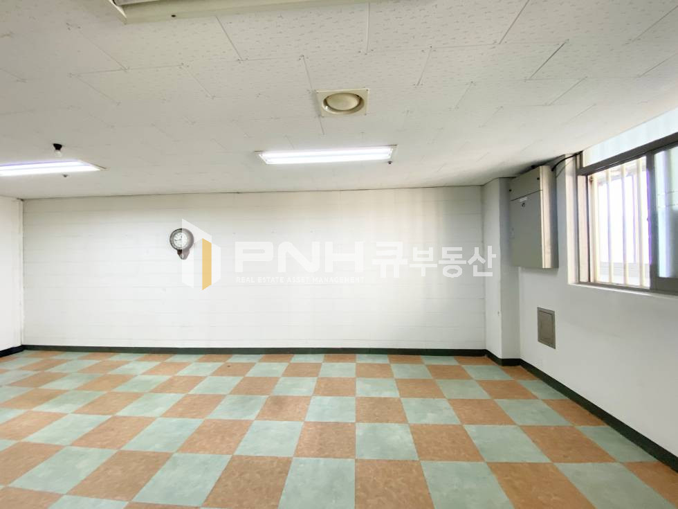 경기 군포시 당정동 군포시 당정동, SK벤티움 지식산업센터내, 전용 16평, 소형사무실임대, 화물엘베O, 즉시입주가능 월세 매물번호 11097 사진 2