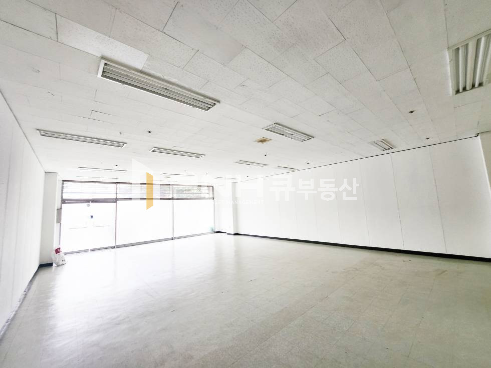 경기 안양만안구 안양동 1호선 명학역인근, 대로변, 전용 약30평, 간판O, 노출효과 굿, 공방 작업실 추천, 즉시입주 월세 매물번호 11114 사진 3