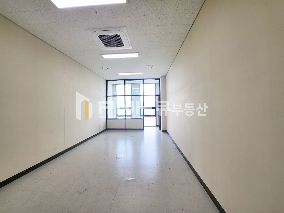 경기 군포시 부곡동 군포시 군포첨단일반산업단지, 군포에이스더블유밸리, 전용10.3평, 소형사무실, 동군포TG인접, 고속도로 교통편 용이, 렌탈프리가능, 즉시입주가능 월세 매물번호 11124 사진 2