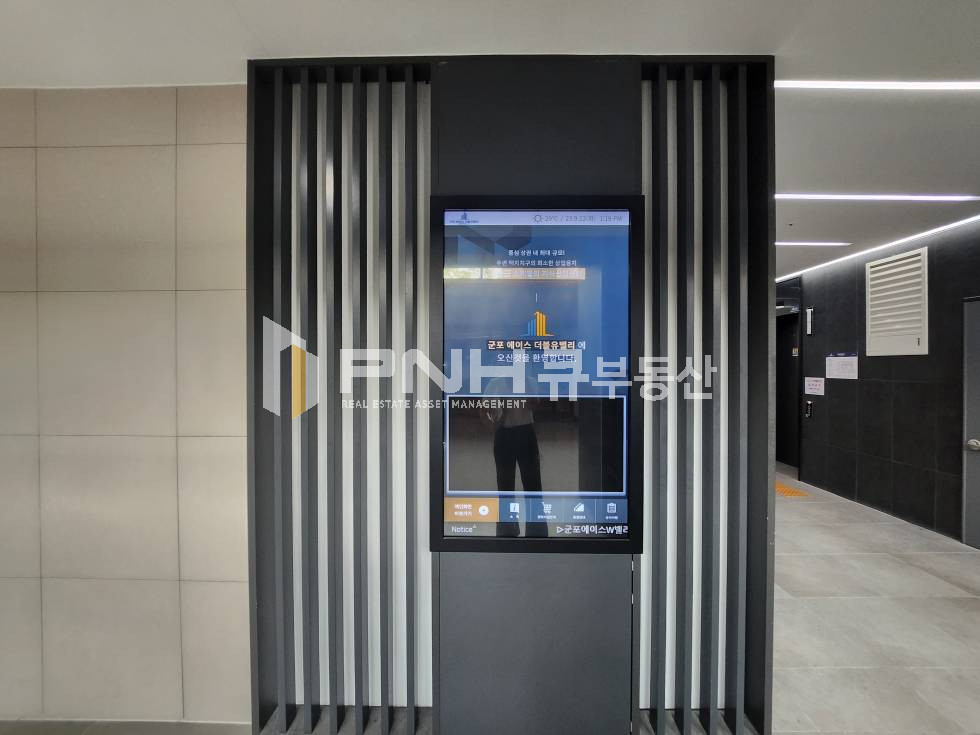 경기 군포시 부곡동 군포 첨단 일반산업단지 내 , 군포 에이스더블유밸리, 전용약21평, 천장형냉난방기O, 동군포톨게이트 진입용이, 즉시입주가능 월세 매물번호 11126 사진 2