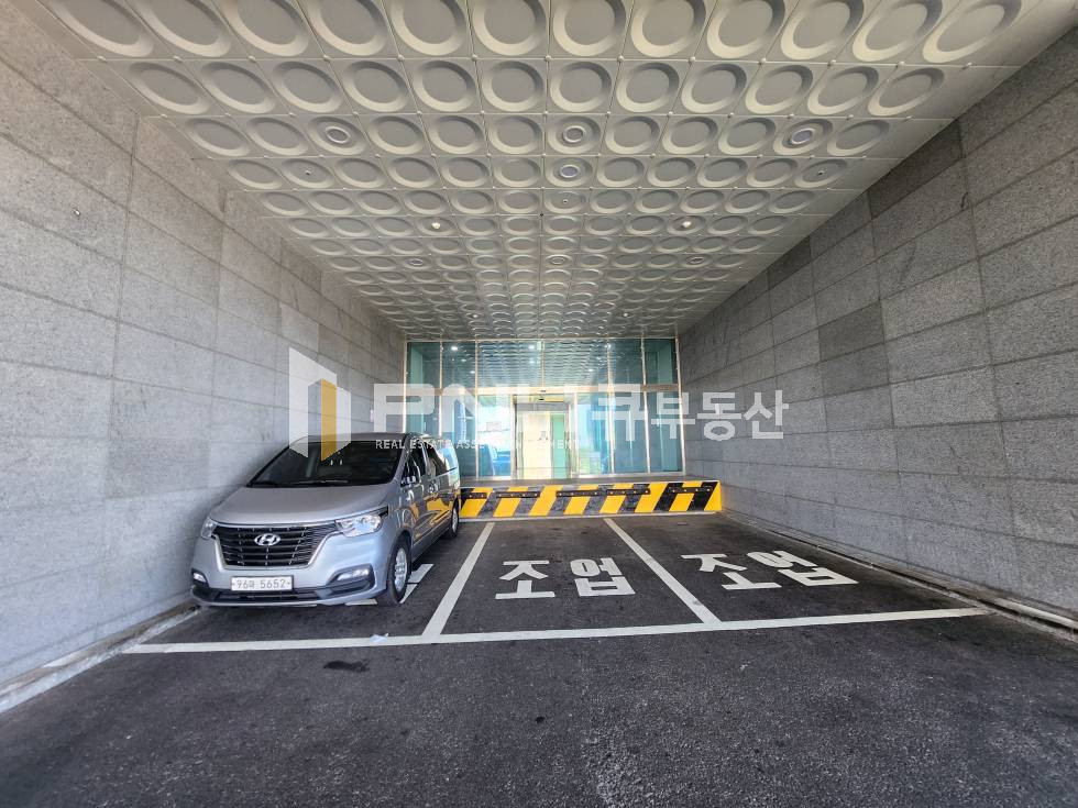 경기 의왕시 삼동 1호선 의왕역 인근, 더리브비즈원, 전용12평, 소형사무실임대, 천장형냉난방기 2대, 월임대료저렴, 즉시입주가능 , 부곡톨게이트 인접 월세 매물번호 11128 사진 7