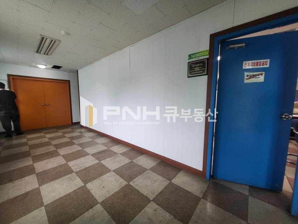 경기 군포시 금정동 금정역 역세권 3층공장 통임대 각층 150평 3개층 호이스트 2.2t 2대 유 월세 매물번호 11138 사진 7