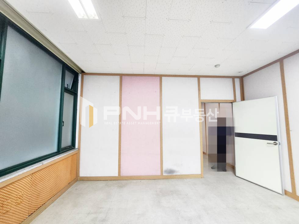 경기 의왕시 내손동 의왕롯데마트 맞은편, 계원대사거리, 전용25평, 업종제한X, 위치좋음, 내부깔끔, 월임대료 매우저렴 월세 매물번호 11154 사진 4