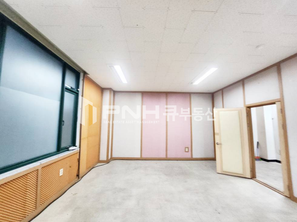 경기 의왕시 내손동 의왕롯데마트 맞은편, 계원대사거리, 전용25평, 업종제한X, 위치좋음, 내부깔끔, 월임대료 매우저렴 월세 매물번호 11154 사진 6