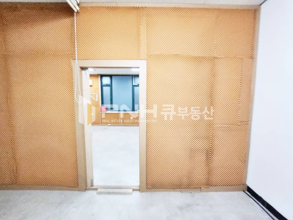 경기 의왕시 내손동 의왕롯데마트 맞은편, 계원대사거리, 전용25평, 업종제한X, 위치좋음, 내부깔끔, 월임대료 매우저렴 월세 매물번호 11154 사진 9