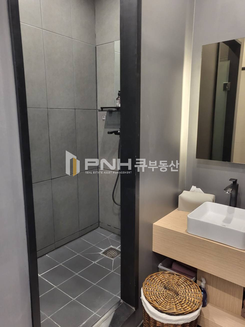 경기 안양동안구 관양동 마사지,뷰티 ,2룸+2욕실,최고급인테리어 월세 매물번호 11159 사진 2