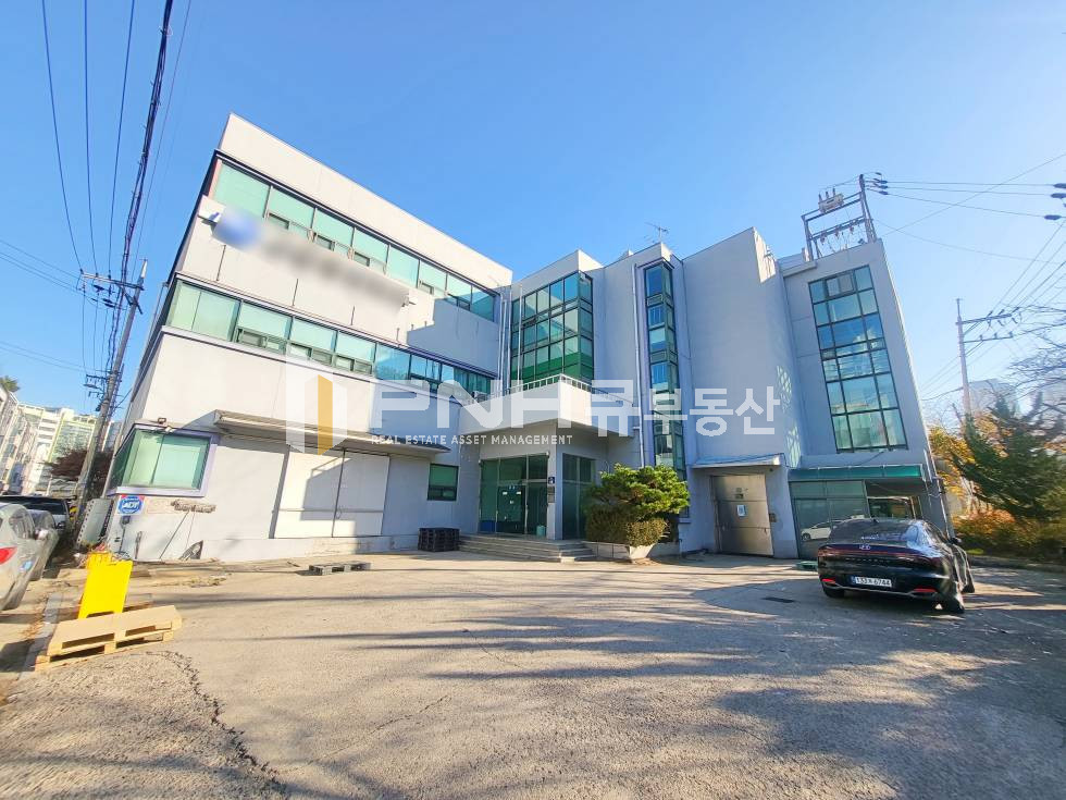 경기 의왕시 고천동 의왕시 단독 3개층 코너 단독공장 임대 약 690평 면적 사용가능한 공장임대 월세 매물번호 11175 사진 1