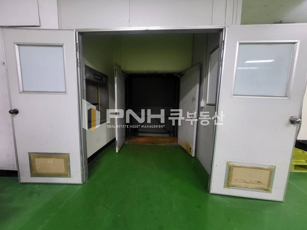 경기 의왕시 고천동 의왕시 단독 3개층 코너 단독공장 임대 약 690평 면적 사용가능한 공장임대 월세 매물번호 11175 사진 11