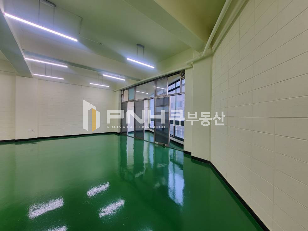 경기 안양동안구 관양동 동일테크노타운C동, 평수대비저렴한월세,에폭시바닥,LED조명 교체 완료 월세 매물번호 11179 사진 5