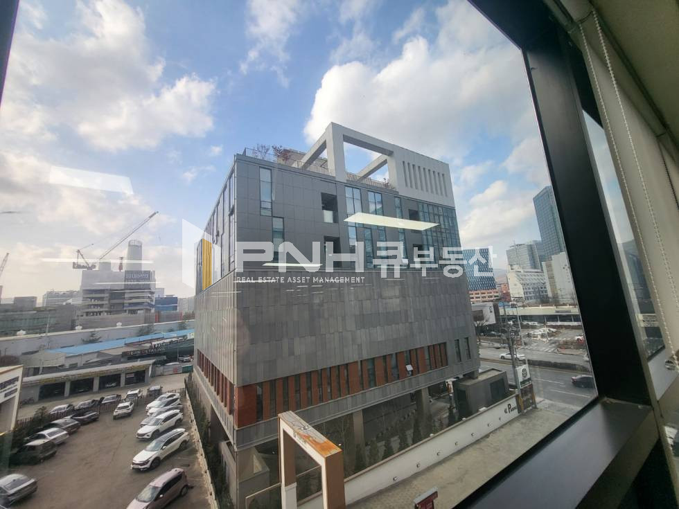 경기 안양동안구 관양동 시스템에어컨2,룸2,깨끗한 중소형사무실 월세 매물번호 11181 사진 6