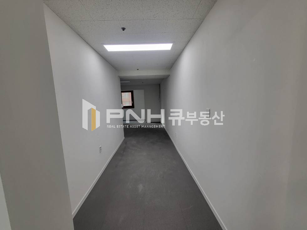 경기 안양동안구 호계동 사무실, 근생가능, 올수리, 내부 화장실 있음,월세협의가능 월세 매물번호 11183 사진 3