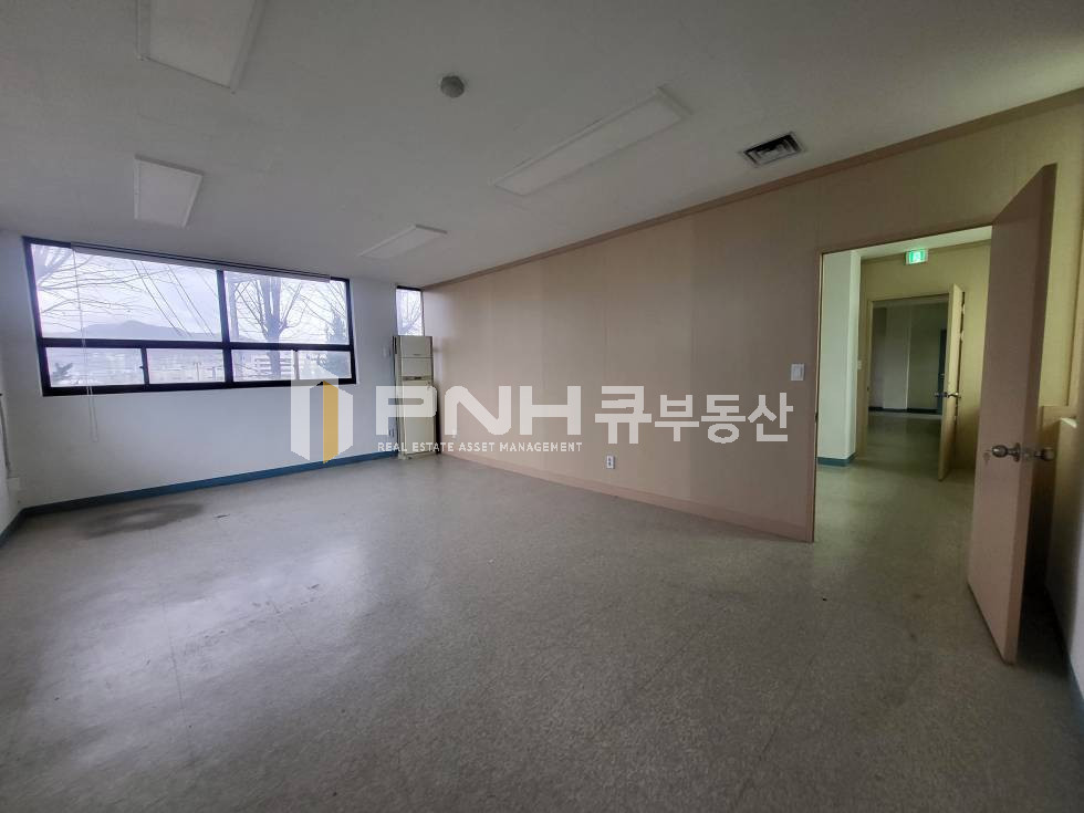 경기 의왕시 오전동 의왕 오전동 위치한 전용200평 가성비 최고의 저렴한 공장,창고 공간임대 월세 매물번호 11191 사진 3