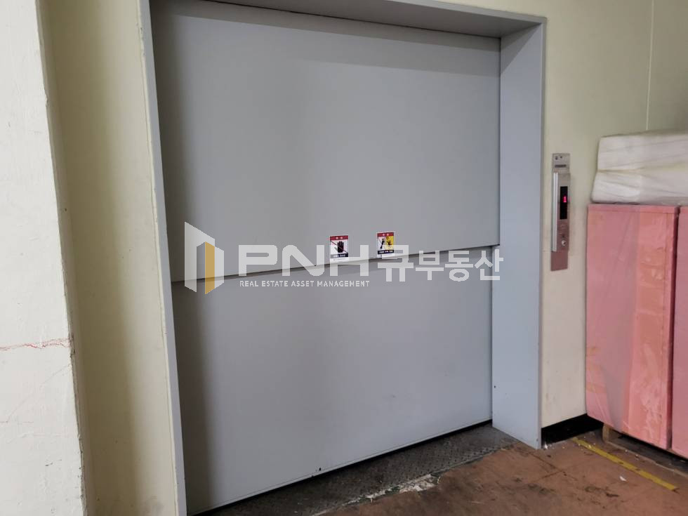 경기 안양동안구 관양동 주차가 매우 편리한 매우 저렴한 창고 월세 매물번호 11185 사진 4