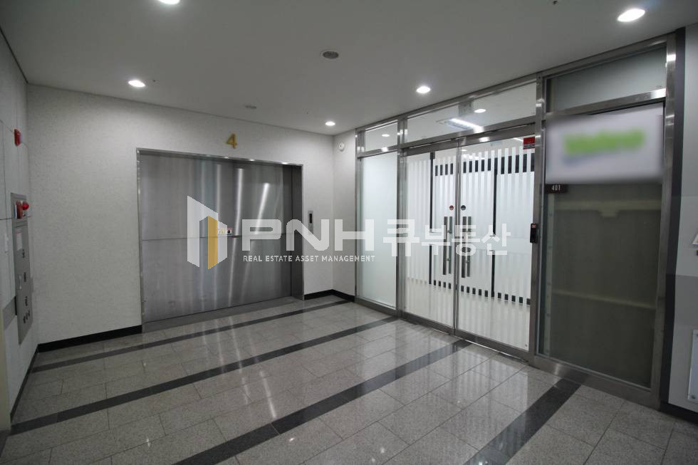 경기 안양동안구 관양동 동편마을 신축 급 사옥 내 전용80평 고급형 룸4 갖춘 추천 사무실 임대 월세 매물번호 10895 사진 9
