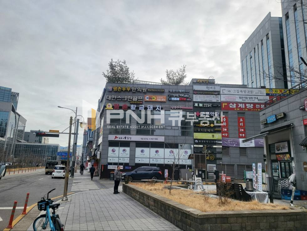 경기 안양동안구 관양동 손님주차2시간무료, 전용43,코너창,가시성 및 간판자리 좋음 월세 매물번호 11220 사진 4
