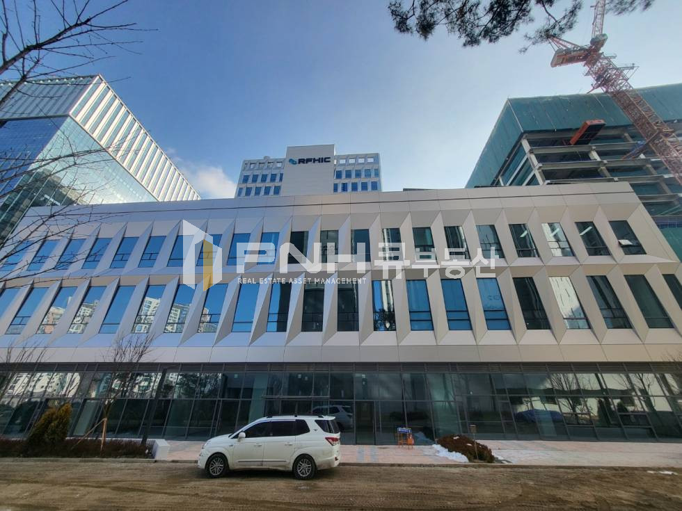 경기 과천시 갈현동 사옥별관,편의점 및 빠리바게트 입점,과천시 키즈북카페, 카페자리추천 월세 매물번호 11232 사진 1