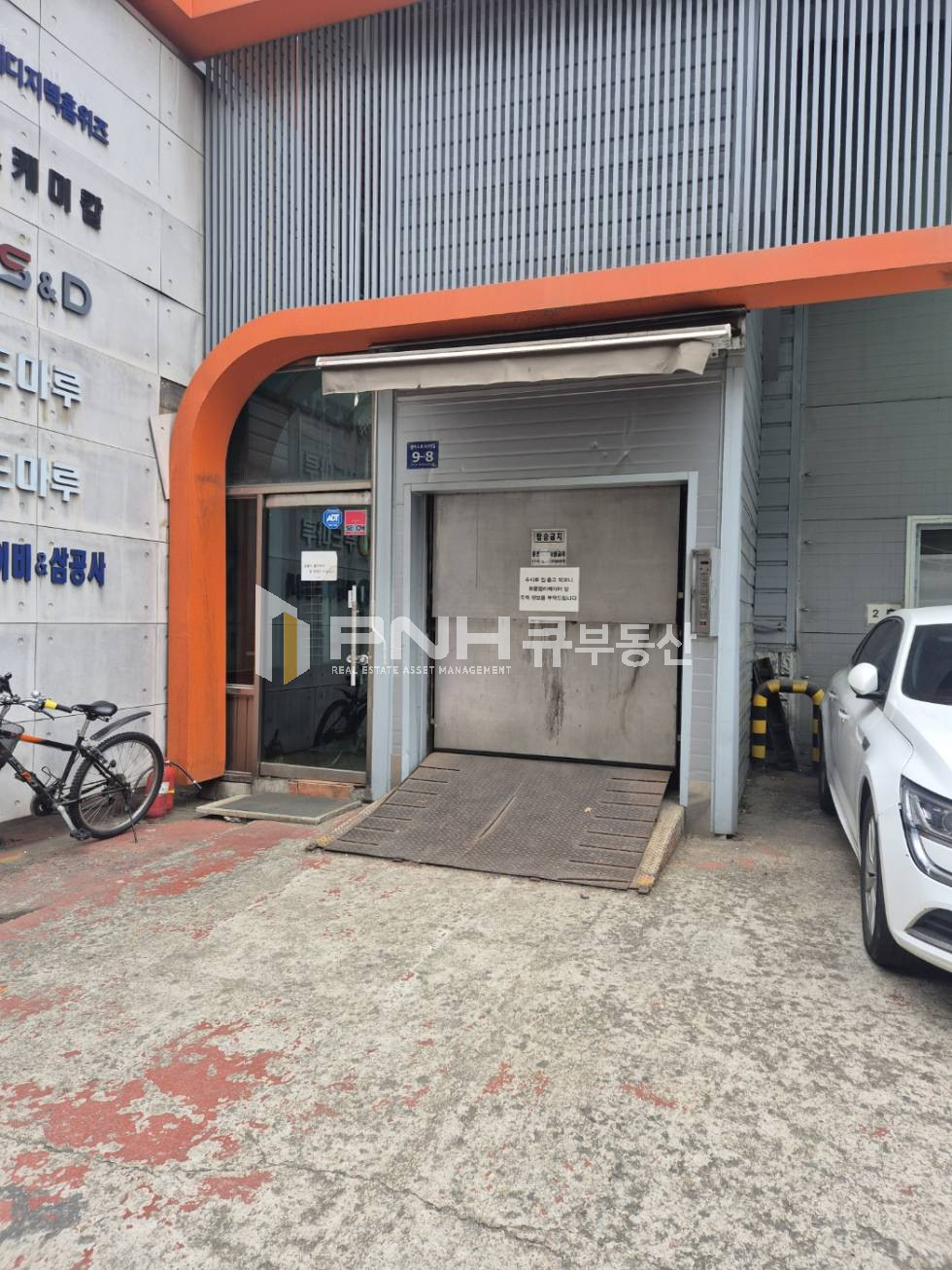 경기 군포시 금정동 지하철10분거리,인테리어있음, 실90,인승엘레베이터,화물엘레베이터,주차가능 월세 매물번호 11245 사진 2