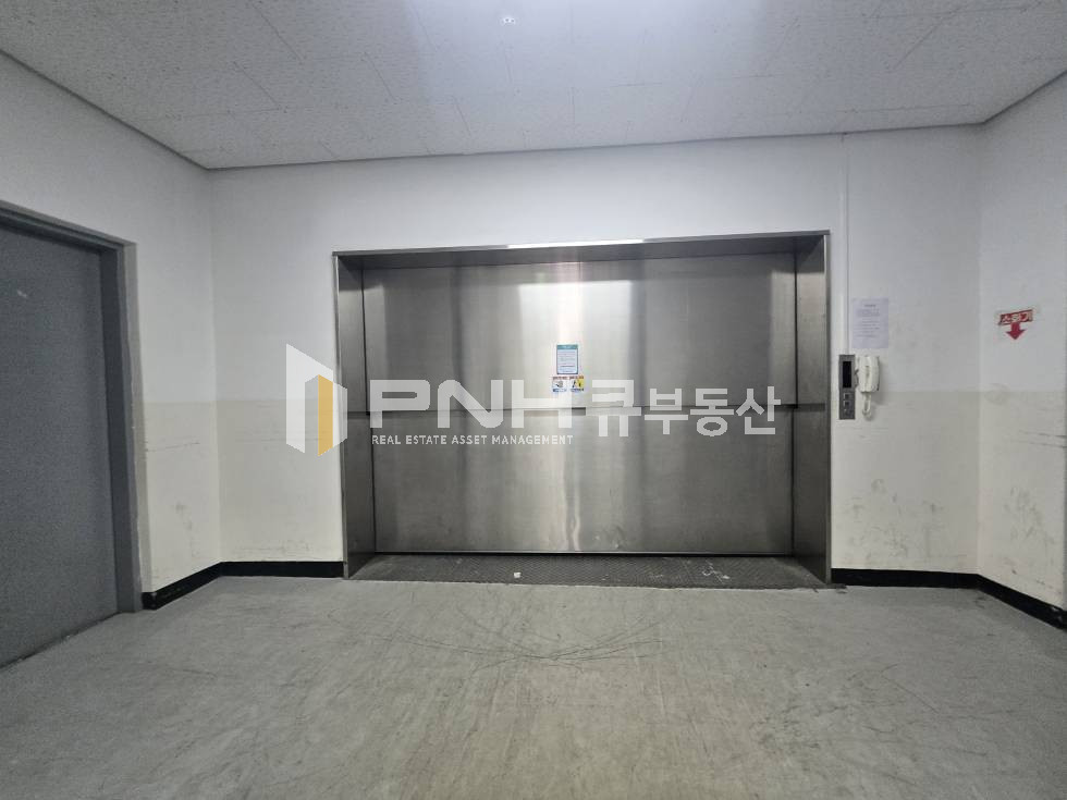경기 군포시 산본동 금정역 역세권 1층 층고 높은 작업 환경 편리한 공장임대 월세 매물번호 11248 사진 6