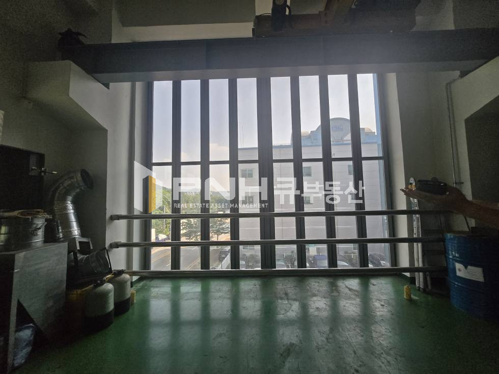 경기 안양만안구 석수동 KTX 광명역 초역세권 전용300 1개층 전체 대형공장임대 월세 매물번호 11265 사진 3