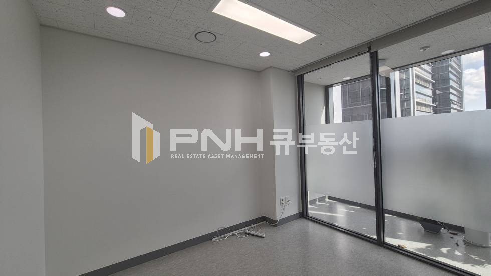 경기 과천시 갈현동 인테리어완비,룸5,탕비실,저렴한월세,즉시입주 월세 매물번호 11271 사진 4
