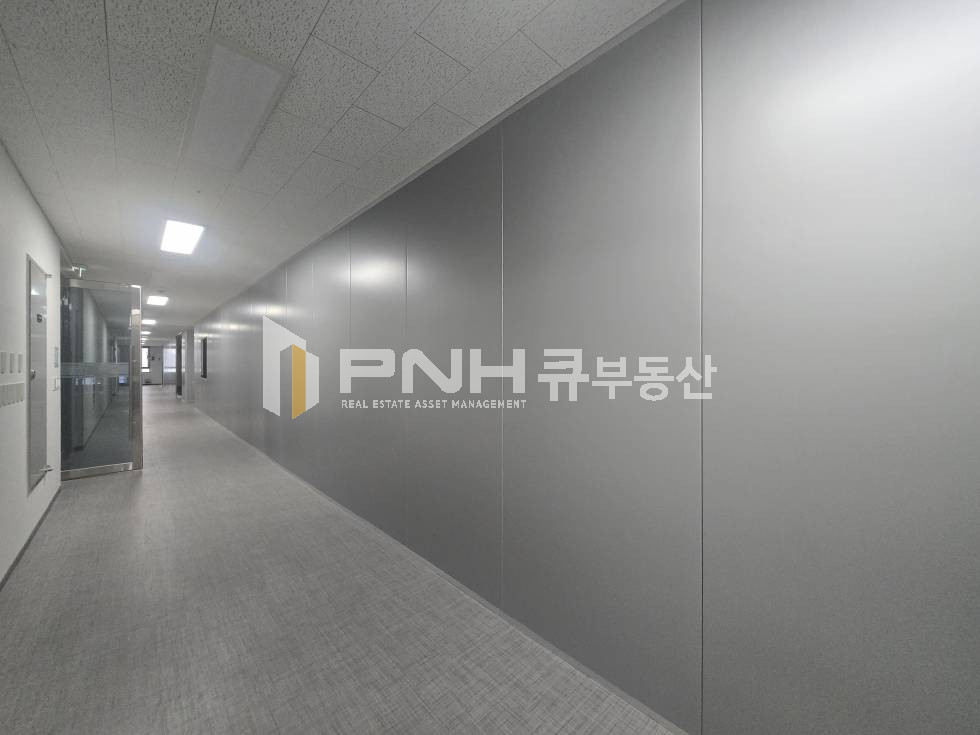 경기 안양동안구 관양동 인덕원역 인근 신축 사옥 내 전용 330평 단톡테라스 갖춘 사무실임대 월세 매물번호 11279 사진 3