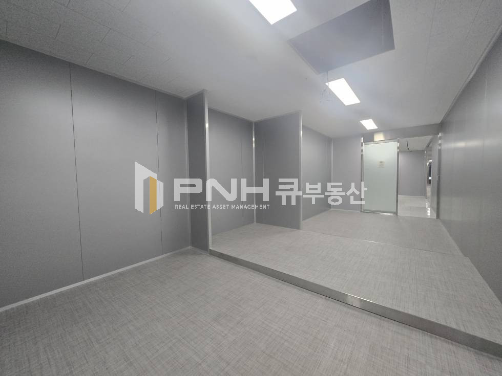 경기 안양동안구 관양동 인덕원역 인근 신축 사옥 내 전용 330평 단톡테라스 갖춘 사무실임대 월세 매물번호 11279 사진 6