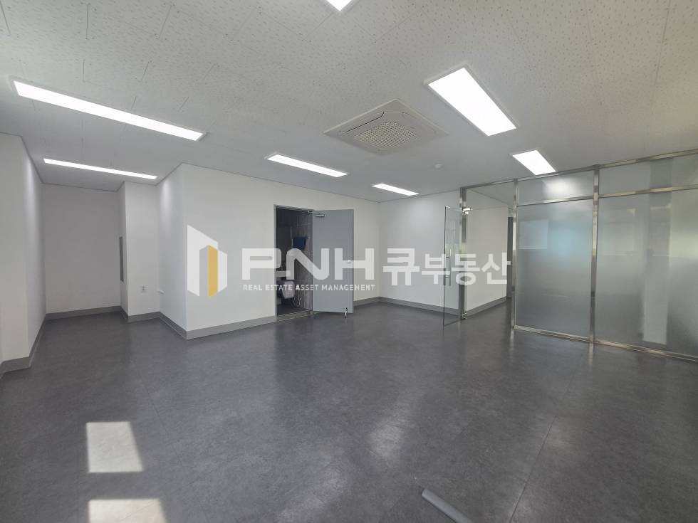 경기 안양동안구 관양동 전용20, 깔끔한 인테리어 룸1, 단독화장실,주차1 월세 매물번호 11283 사진 2