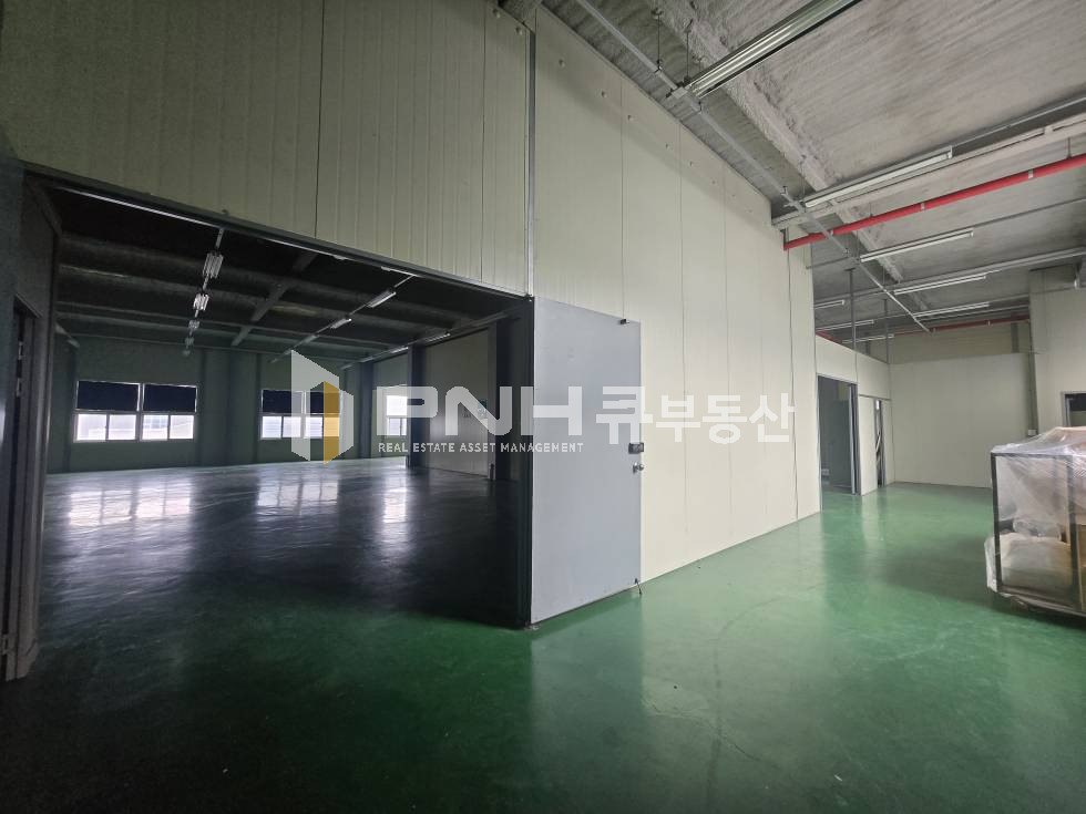 경기 군포시 당정동 군포역 산업단지 내 전용60평 깔끔하고 층고 높은 공장 또는 창고 임대 추천 월세 매물번호 11293 사진 1