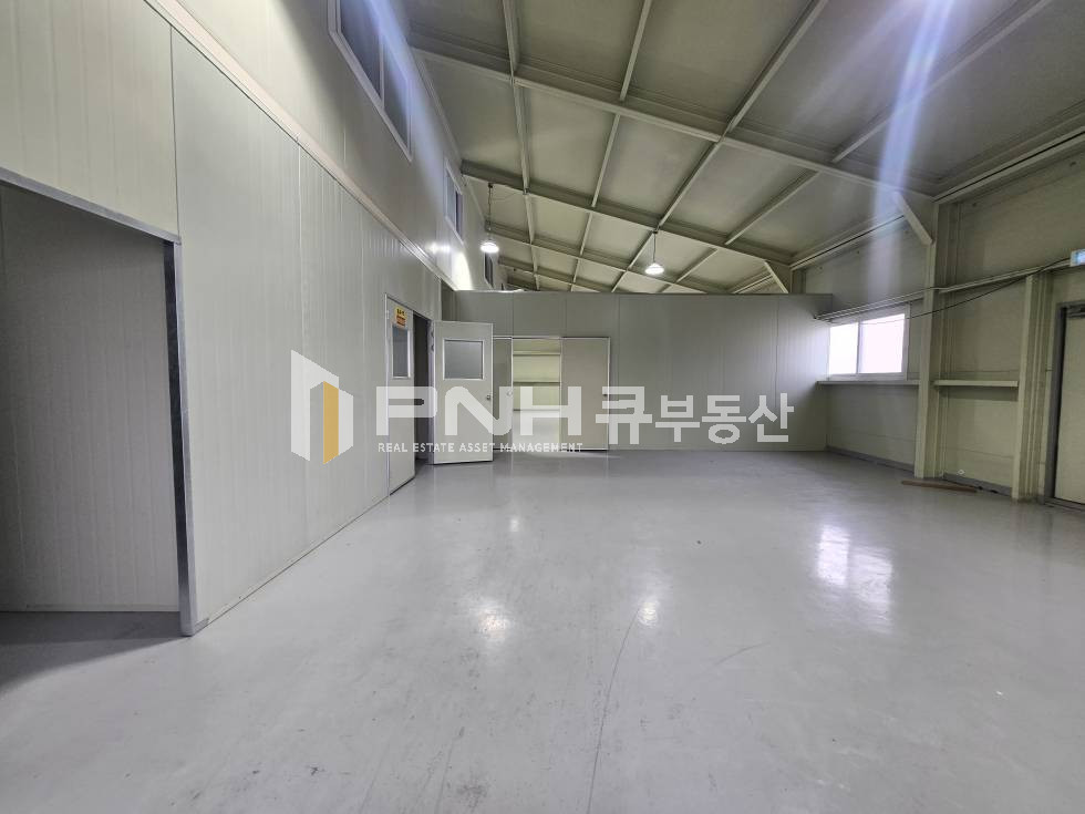 경기 군포시 당정동 군포역 복층구조 전용75평 대형 화물승강기 갖춘 공장임대 월세 매물번호 11327 사진 8