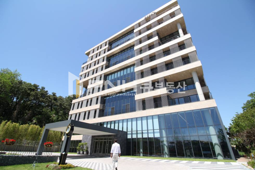 경기 안양동안구 관양동 동편마을 고급형 사옥내 전용63평 신축 첫입주 사무실 임대 안내 월세 매물번호 10595 사진 8