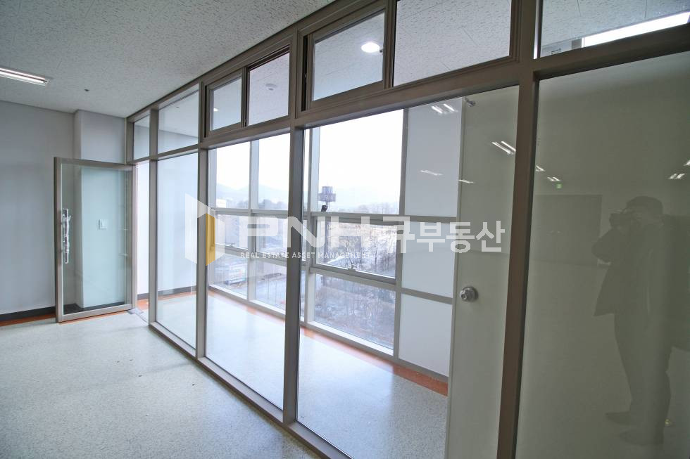경기 의왕시 포일동 에이스청계타워 전용28평 신축지식산업센터 월세 매물번호 10291 사진 8