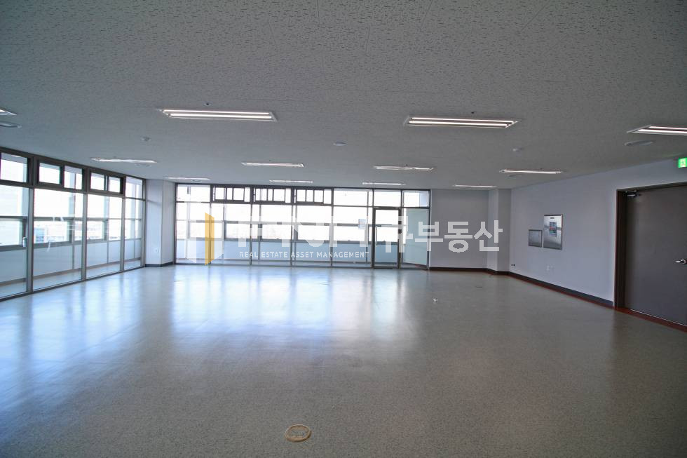 경기 의왕시 포일동 에이스청계타워 전용40평 신축지식산업센터 월세 매물번호 10292 사진 3