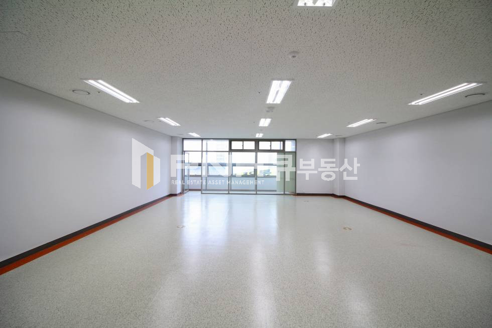 경기 의왕시 포일동 에이스청계타워 전용29평 신축지식산업센터 월세 매물번호 10318 사진 2